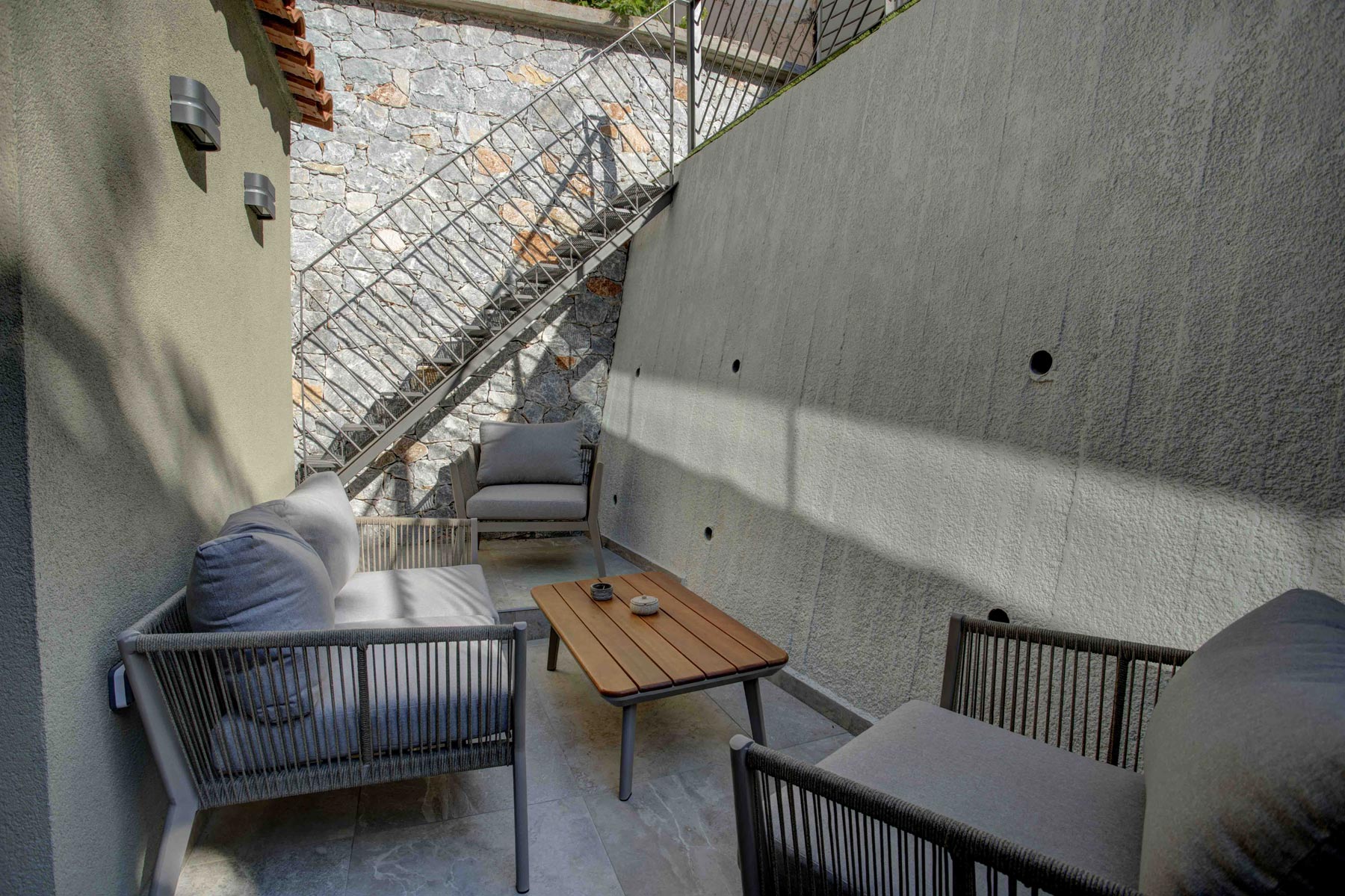 apartments 